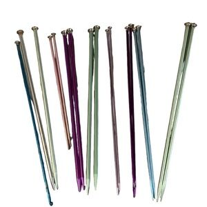 Set of 8 vintage knitting needles